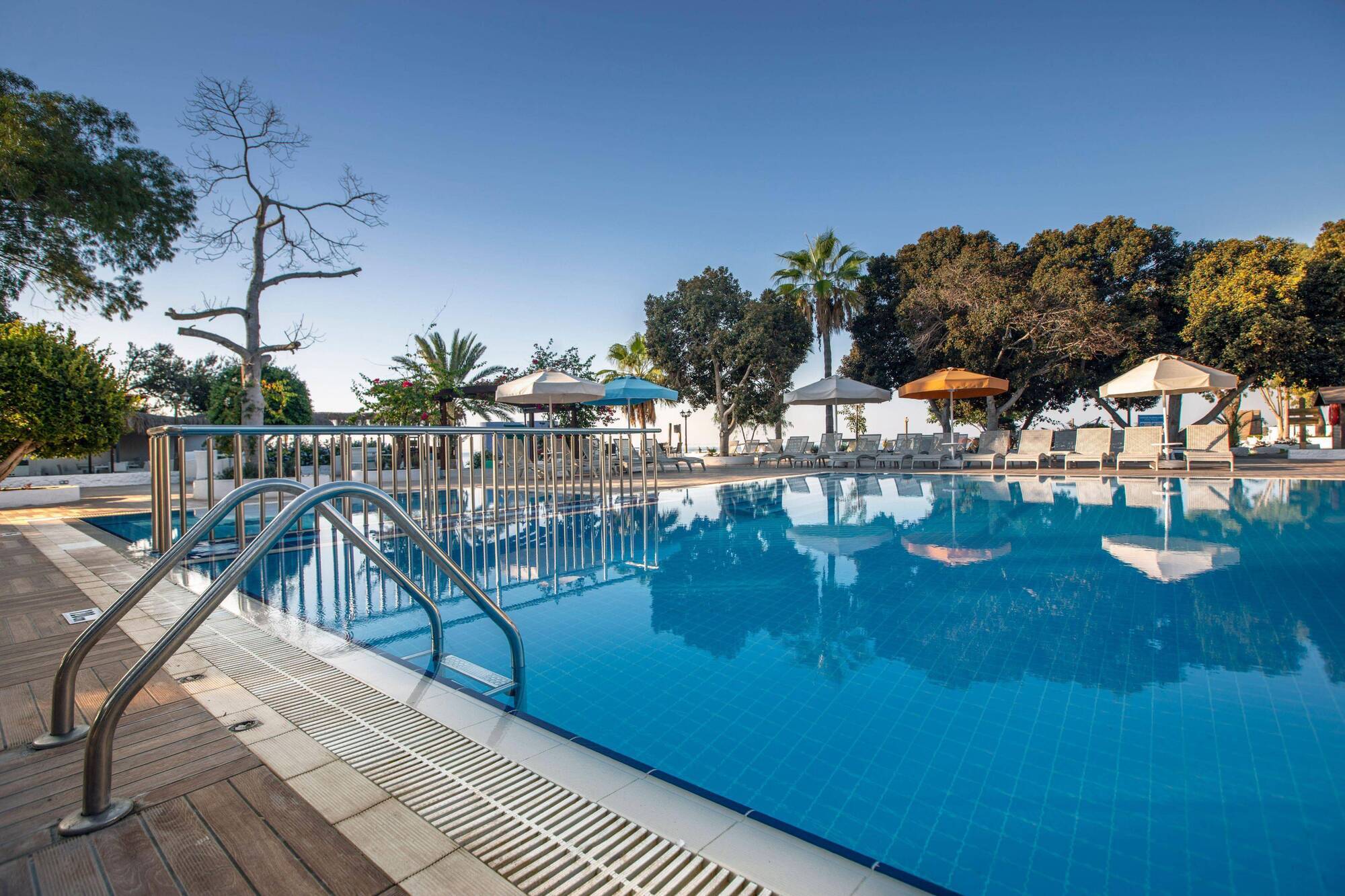 Merit Cyprus Gardens Holiday Famagusta  Exterior photo