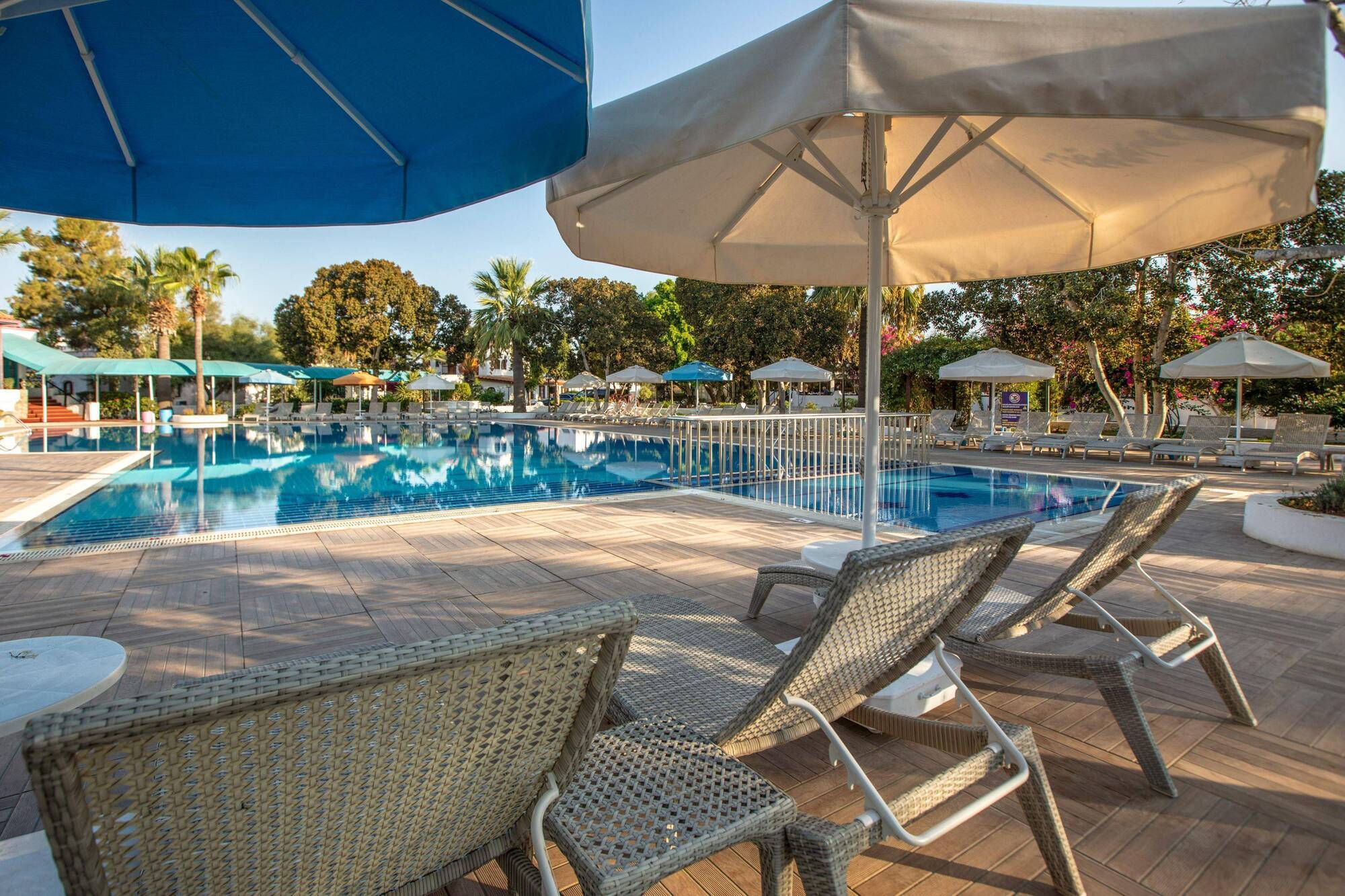 Merit Cyprus Gardens Holiday Famagusta  Exterior photo